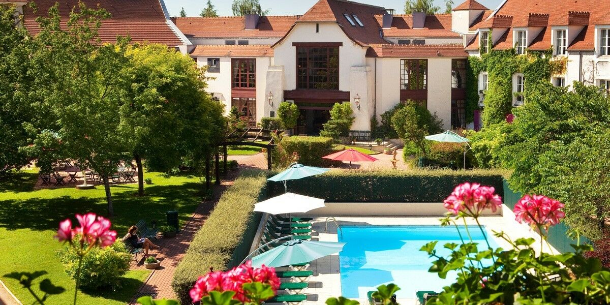 Le Manoir De Gressy Hotel Exterior foto