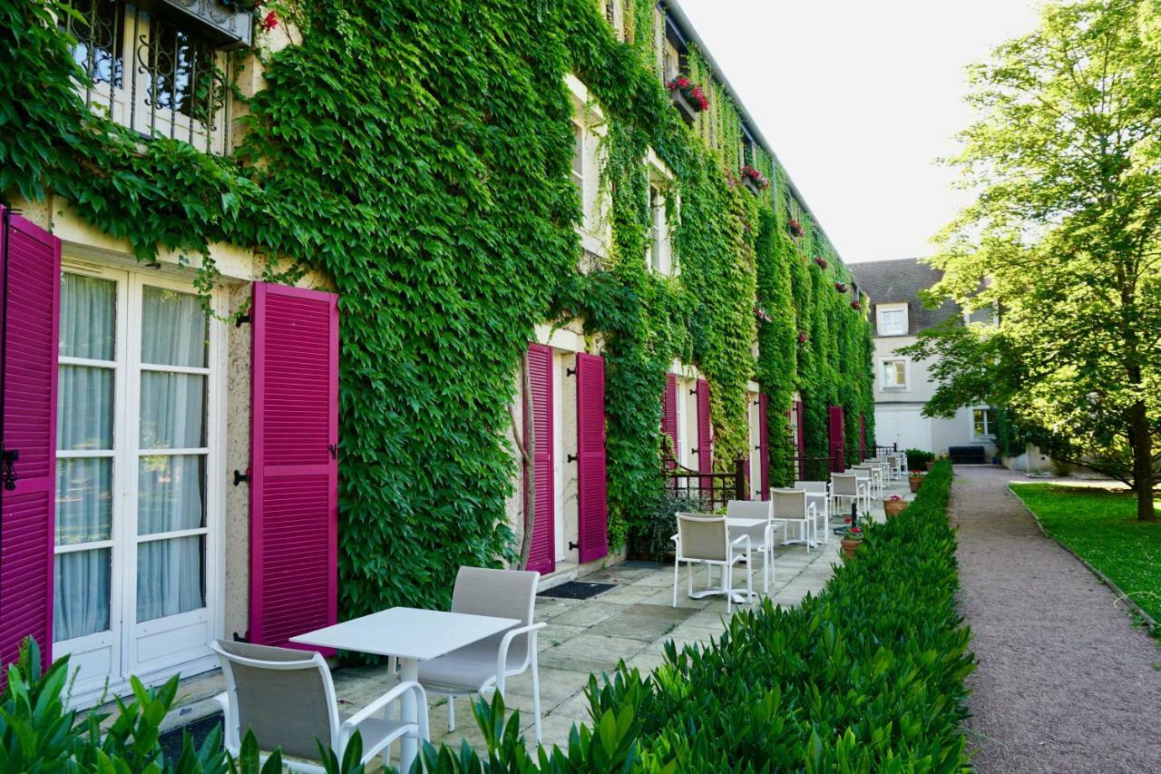 Le Manoir De Gressy Hotel Exterior foto