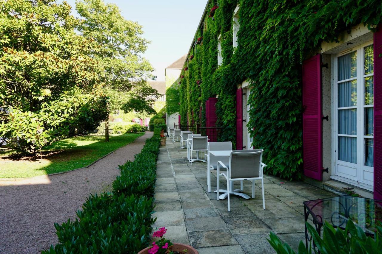 Le Manoir De Gressy Hotel Exterior foto